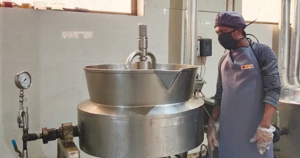 kaju katli machine